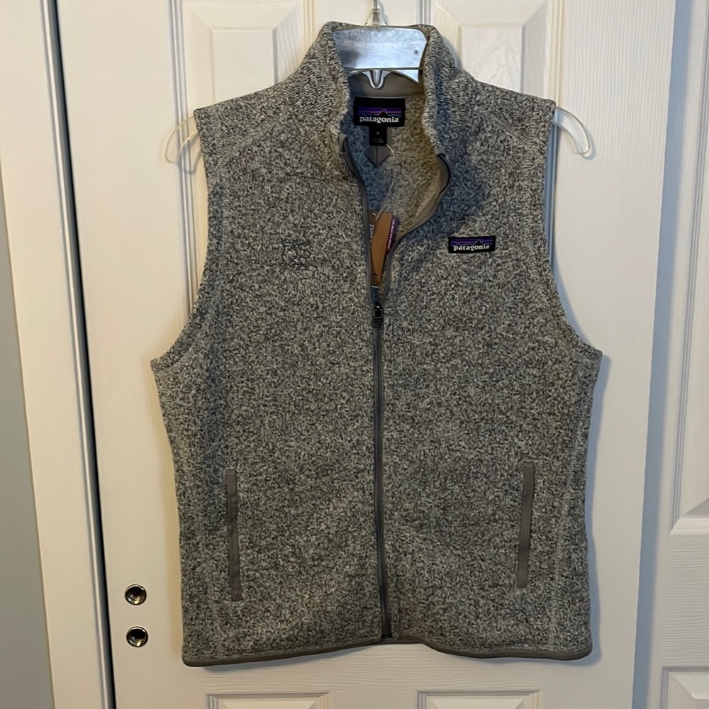 Brand New with tags Patagonia Merrill Lynch edition